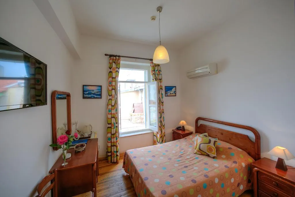 Alkisti City Hotel Larnaca 3*,
